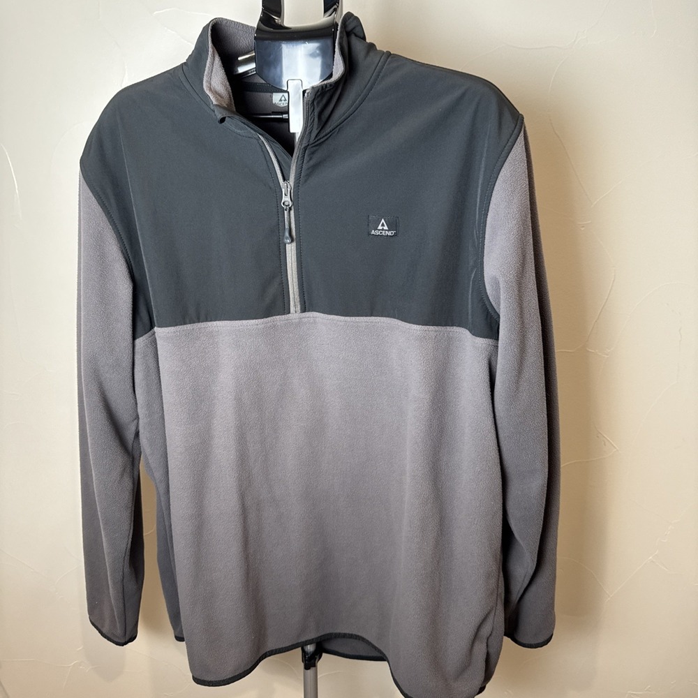 Ascend Pullover Jacket Mens 2XL Gray Black  Hooded Lightweight Half Zip Outdoor